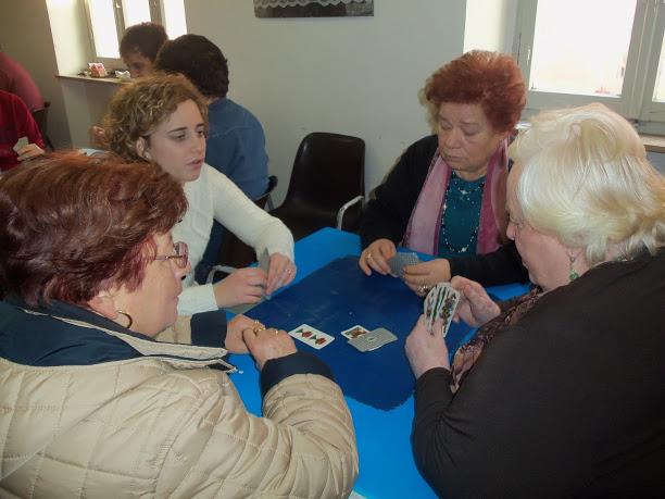 pranzo con gli anziani